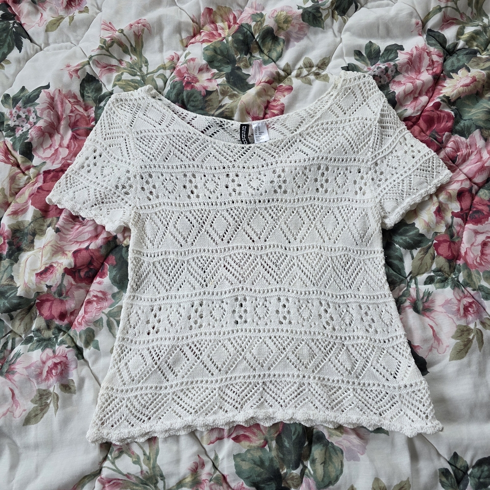 H&M Divided White Crochet Knit Top XS Boho Cottagecore Fairycore